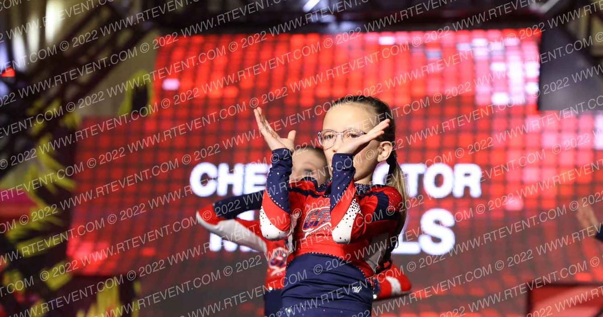 Cheer Factor MARVELS · Duel in the Desert