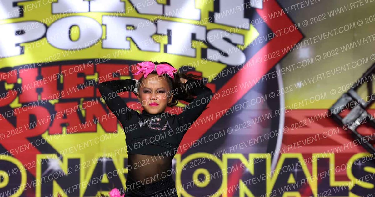 Victorious Elite All Stars Atomic Bombsquad · Duel in the Desert