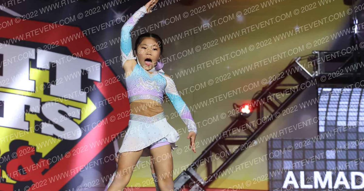 Almaden Spirit Athletics Opalite · Duel in the Desert