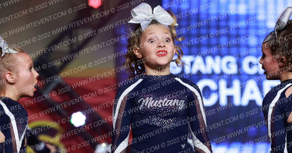 Mustang Cheer All Stars Chargers · Duel in the Desert