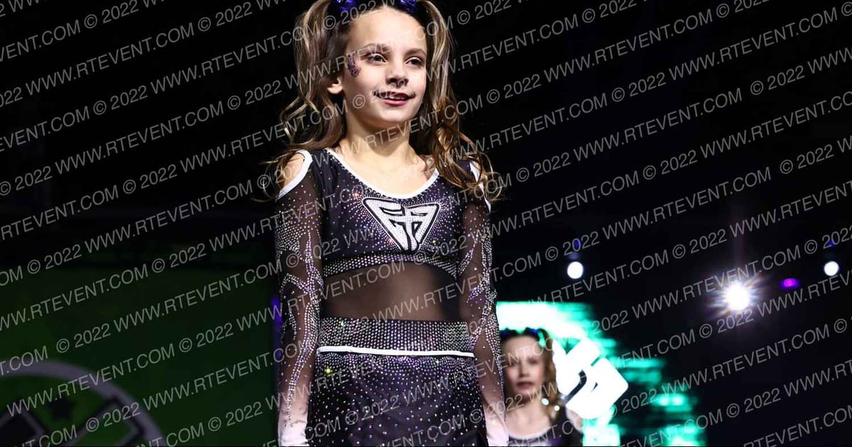 Element Athletics MKE Lady Hurricanes · CSG Grand Nationals