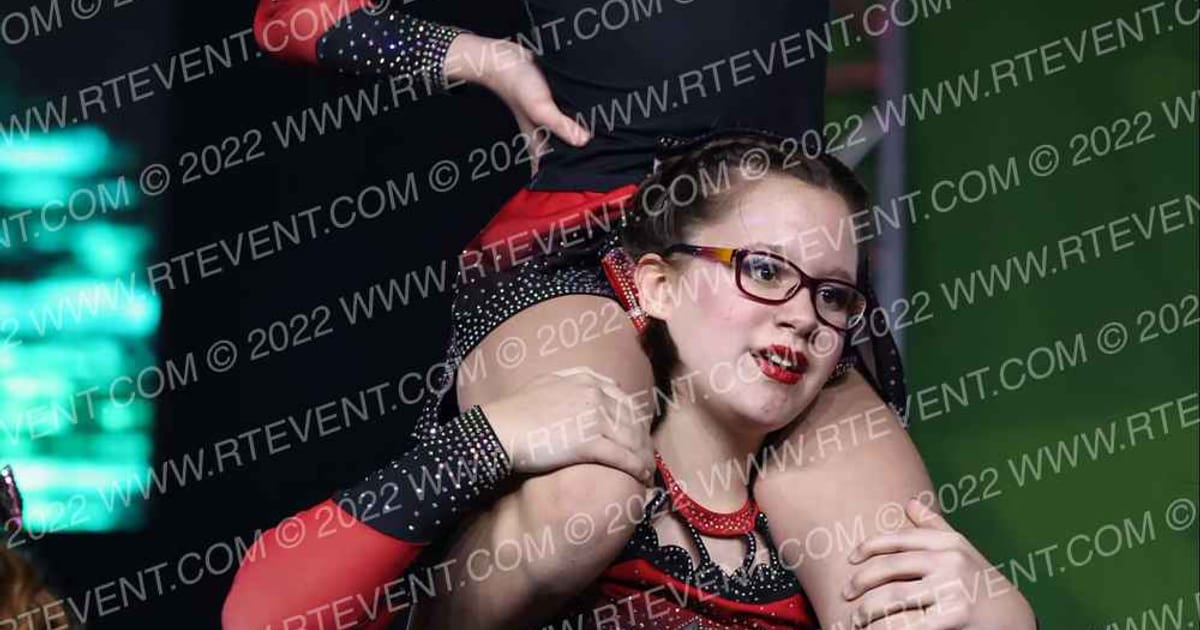 Chippewa Valley Spirit All Stars Blazing Stars · CSG Grand Nationals