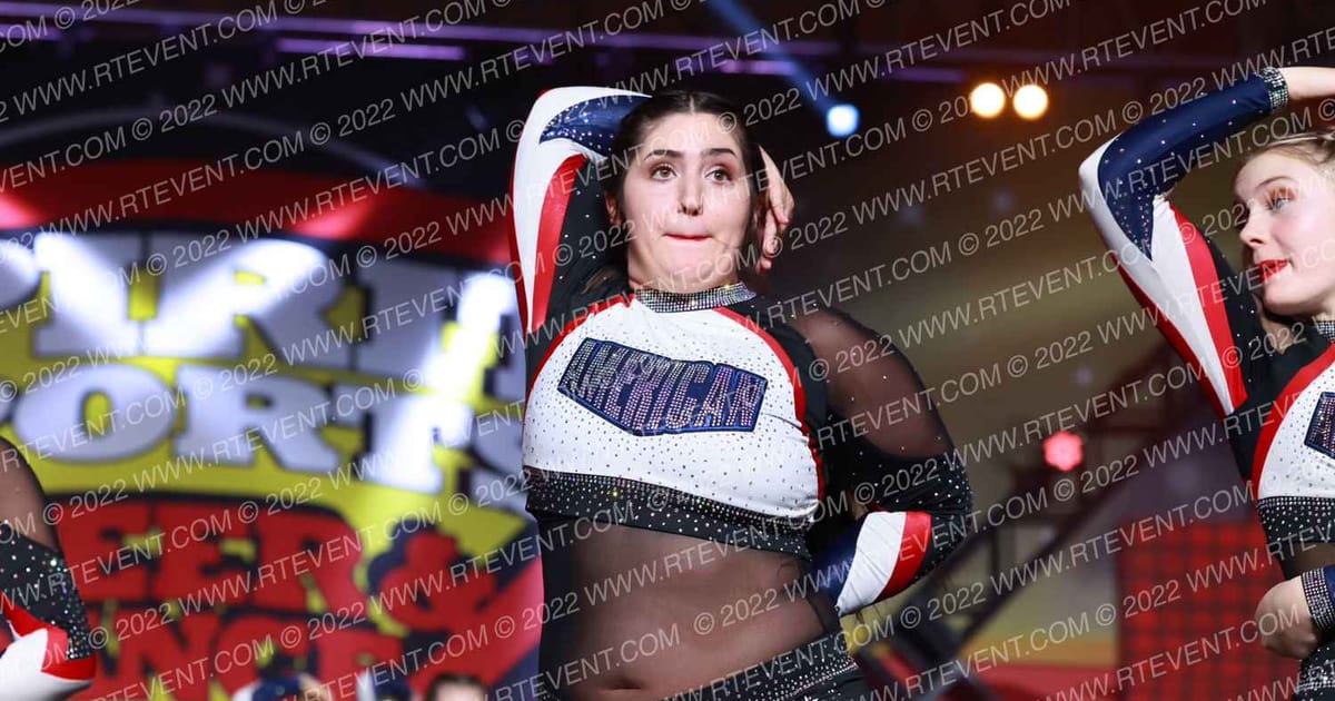American Cheer SR BLACK · Duel in the Desert