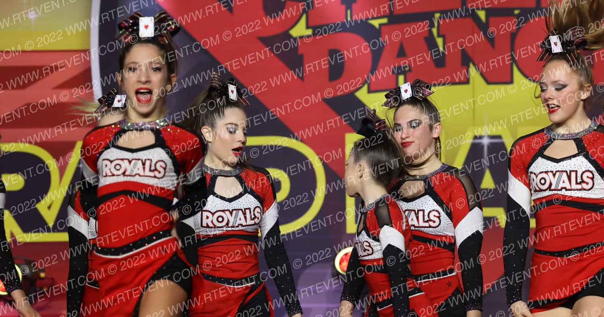 Arizona Royals Queen of Hearts · Duel in the Desert