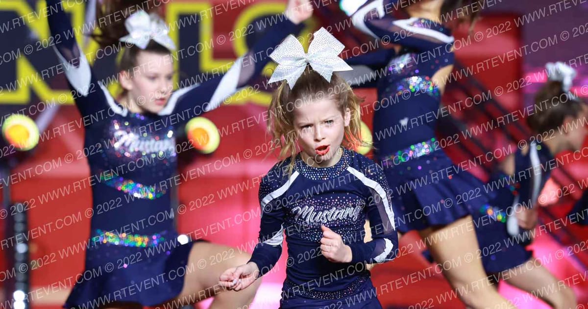 Mustang Cheer All Stars Stallions · Duel in the Desert