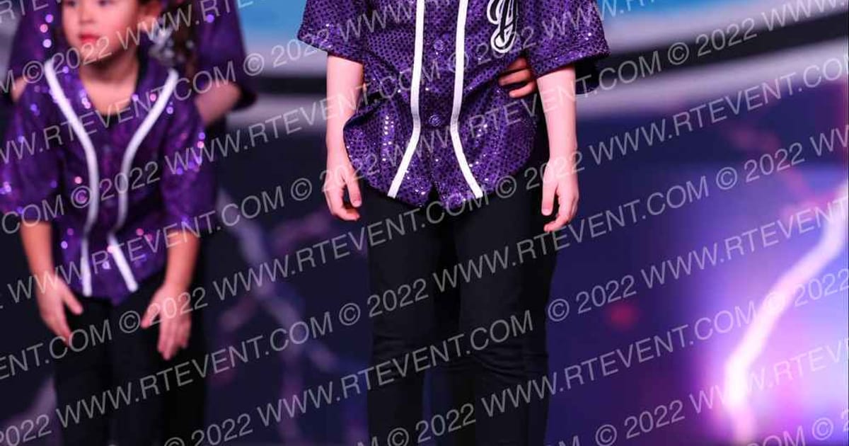 Divine Athletics Cheer Teenie Queens · Coastal at the Capitol Grand Nationals