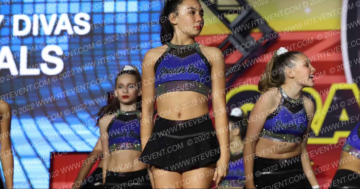 South Bay Divas crystals · Duel in the Desert