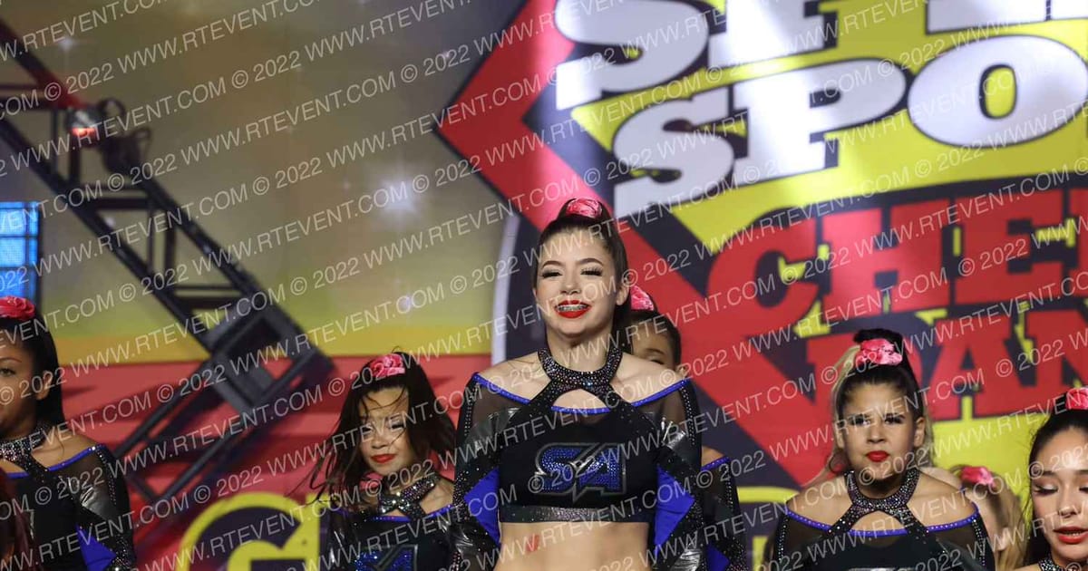 Spirit Athletics Senior Sass · Duel in the Desert
