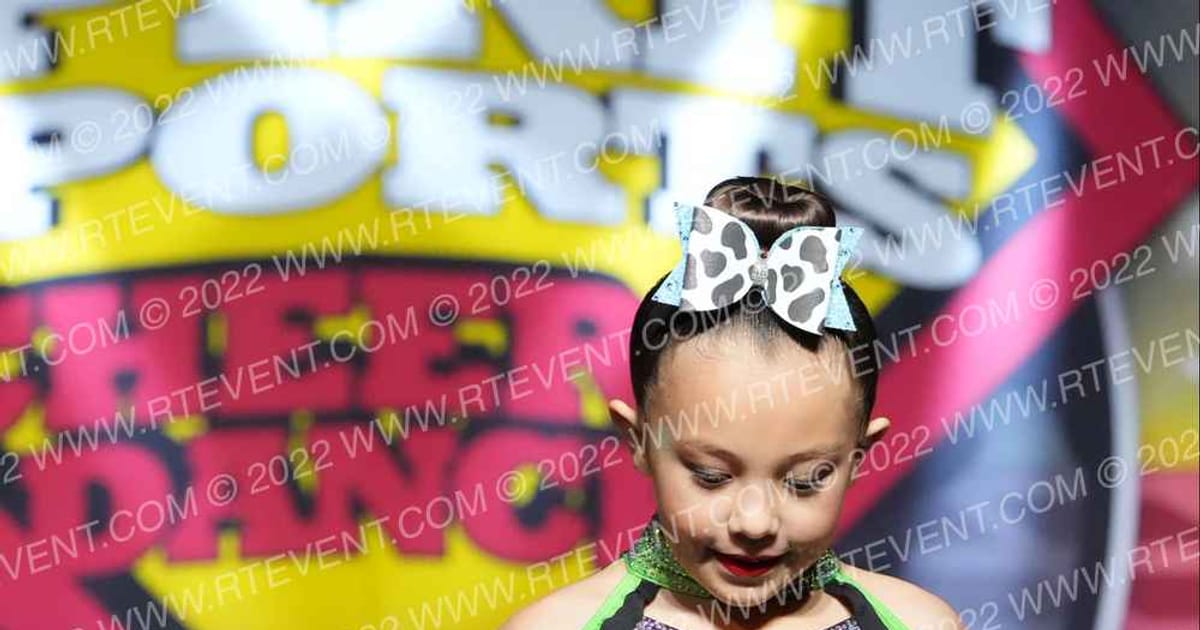 CheerForce San Diego Mini Mutiny · Duel in the Desert