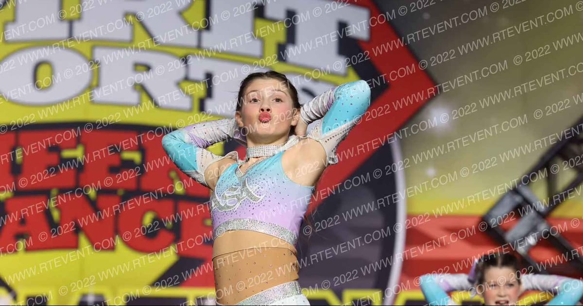 Almaden Spirit Athletics Opalite · Duel in the Desert