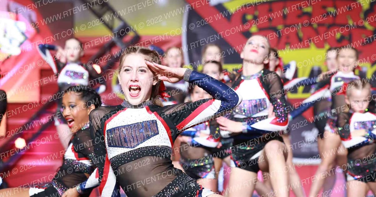 American Cheer YOUTH BLACK · Duel in the Desert