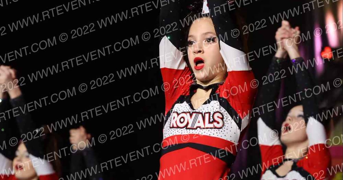 Arizona Royals Queen of Hearts · Duel in the Desert