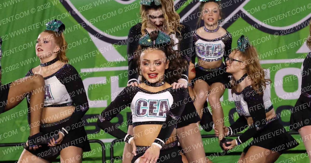 Cheer Extreme - Chicago LOVE · CSG Grand Nationals
