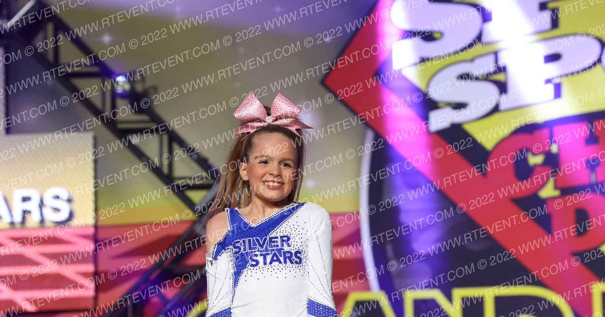 Northwest Silverstars Crystals · Duel in the Desert