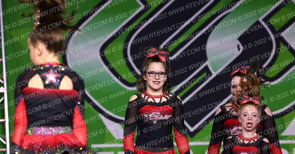 Chippewa Valley Spirit All Stars Blazing Stars · CSG Grand Nationals