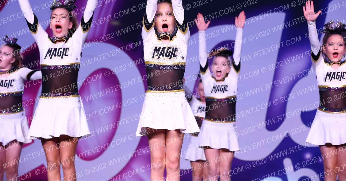 Magic Cheerleading Platinum · Coastal at the Capitol Grand Nationals