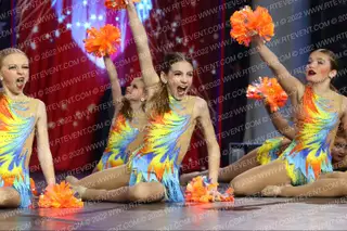 Oak Hills Youth Dance Team Pom