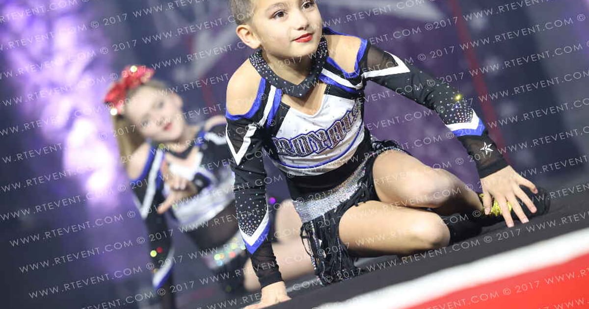 Midwest Royals Legendz · JAMFest Cheer Super Nationals