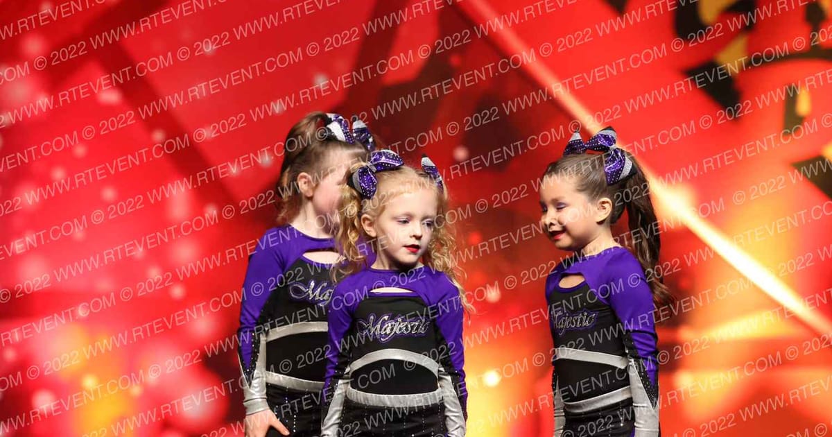 Majestic Youth Sports Center Sparkle · Dallas Nationals
