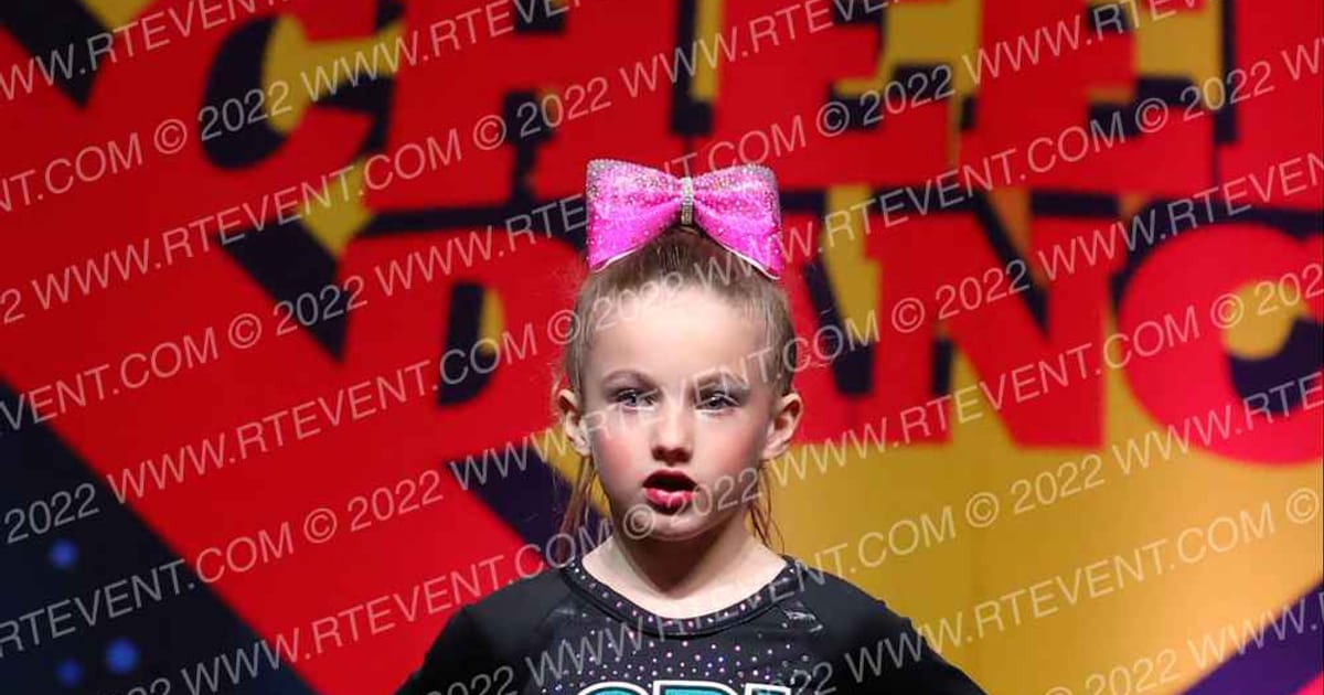 Allstar Performance Institute Dazzle · Spirit Sports Kansas City Nationals