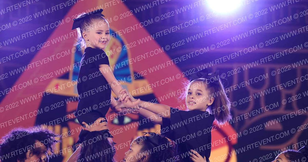 Crowne Athletics Diamondz · Queen of the Nile Showdown