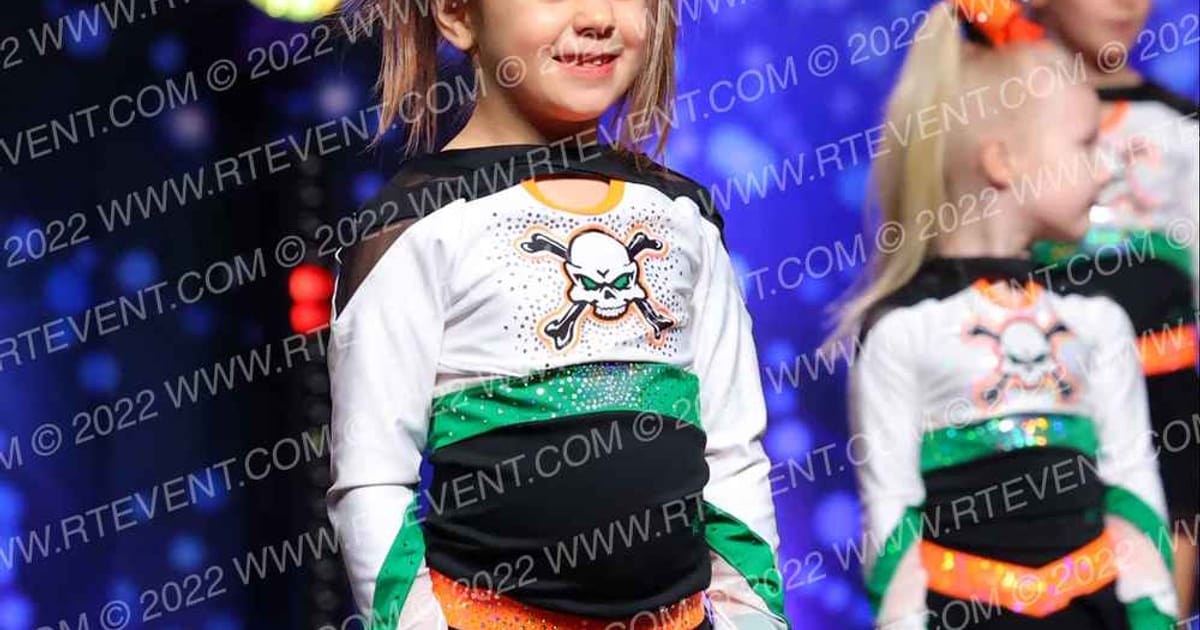 Iowa Elite Cheer - Des Moines Bones · Spirit Sports Kansas City Nationals