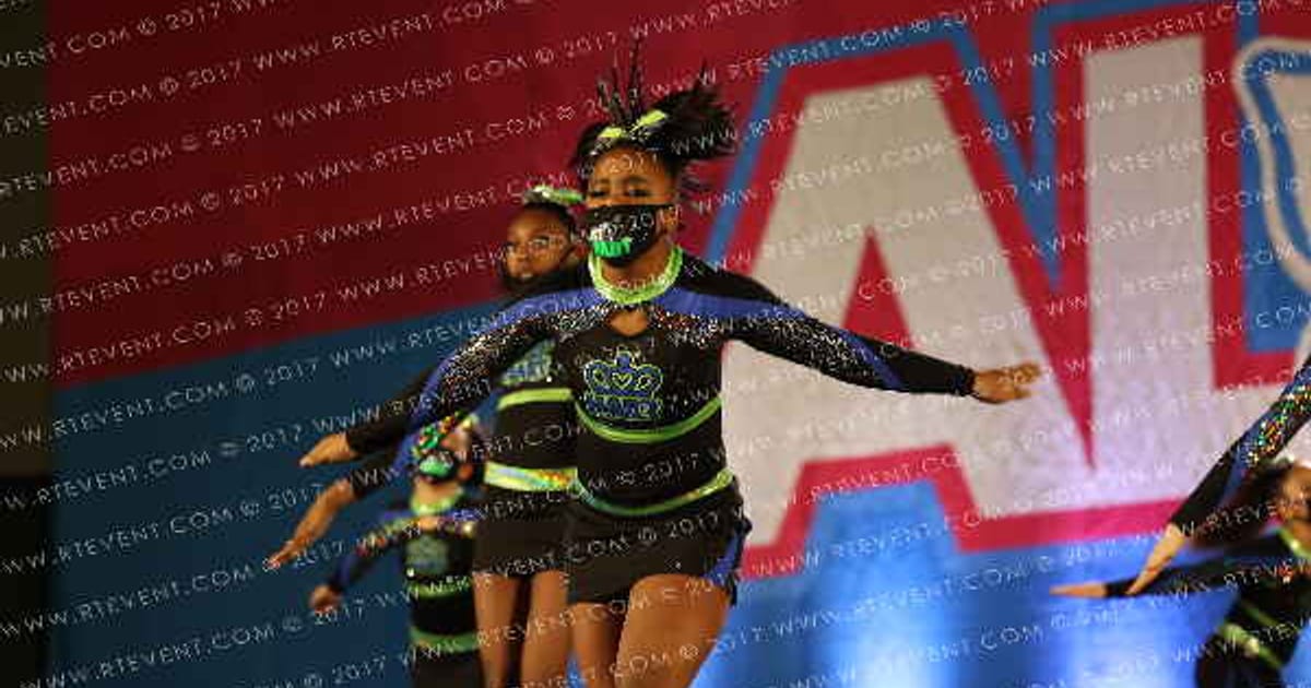 CT HART CHEER Queens of Hart · Aloha Worcester Showdown