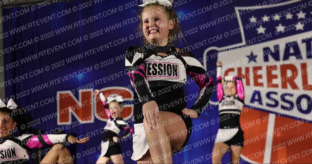 Hession Cheer Academy Pink Sizzle · Indy Classic
