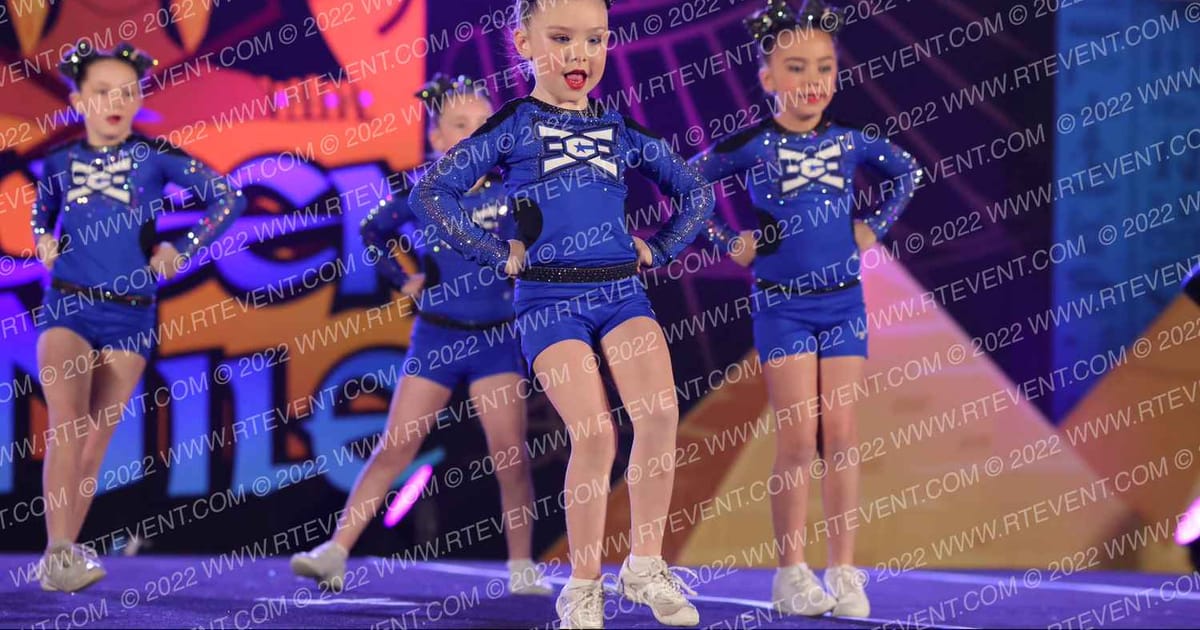East Celebrity Elite Tiny Shells · Queen of the Nile Showdown