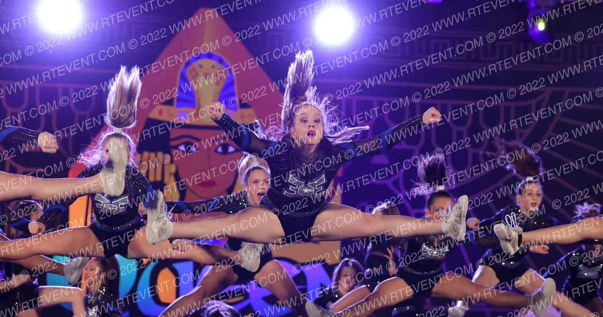 East Celebrity Elite J2 Crew · Queen of the Nile Showdown