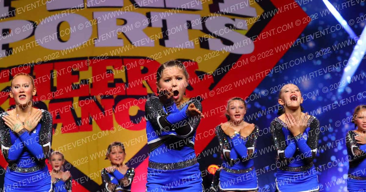 Twist & Shout Norman Youth Love · Spirit Sports Kansas City Nationals
