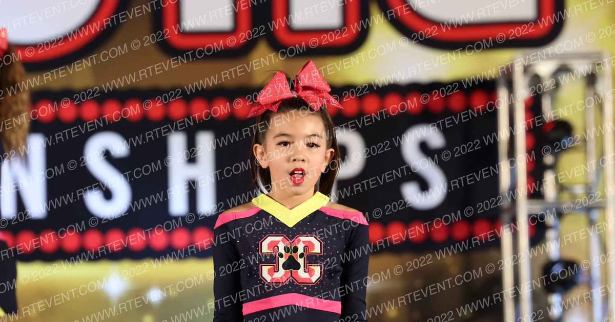 CheerCats LV Pink Pumas · Encore Las Vegas showdown