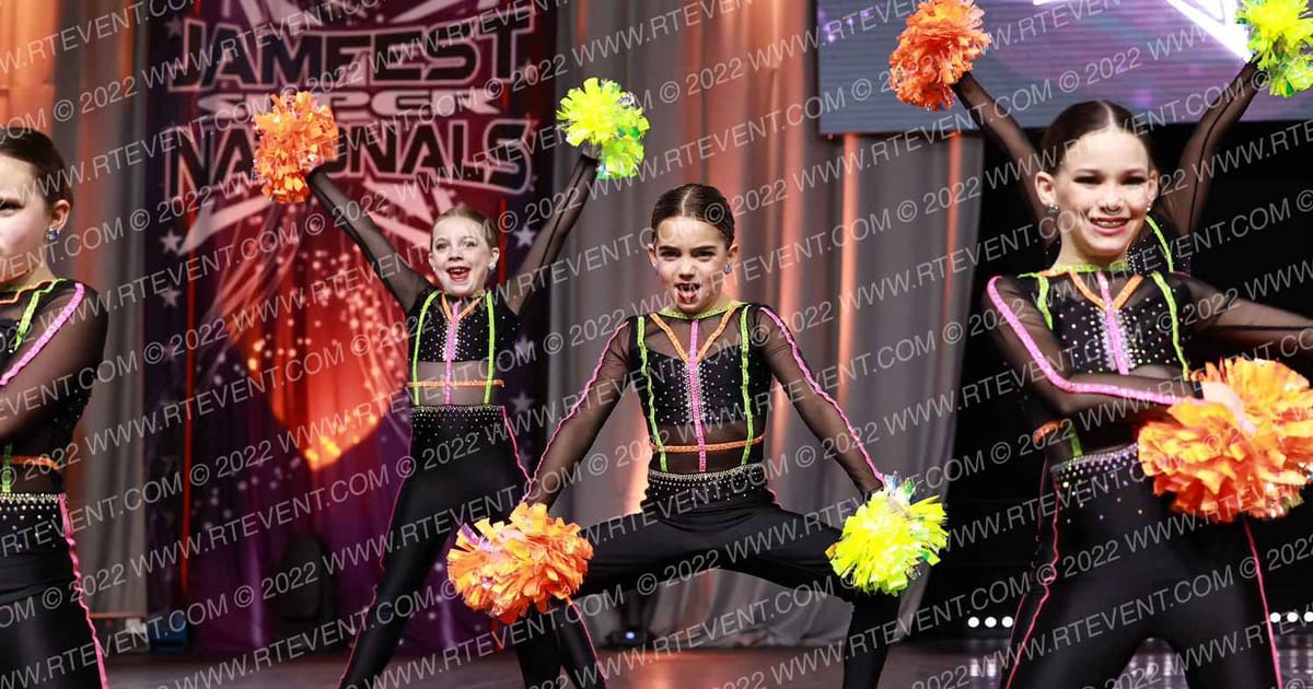 Dancin Bluebonnets Mini - Pom · Dance Super Nationals