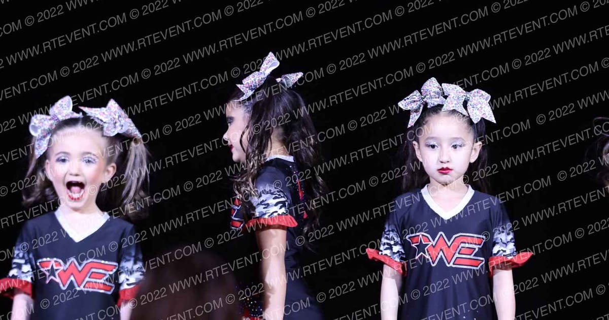 Woodlands Elite Cheer Company Tiny Tanks Katy · Next Level Nationals
