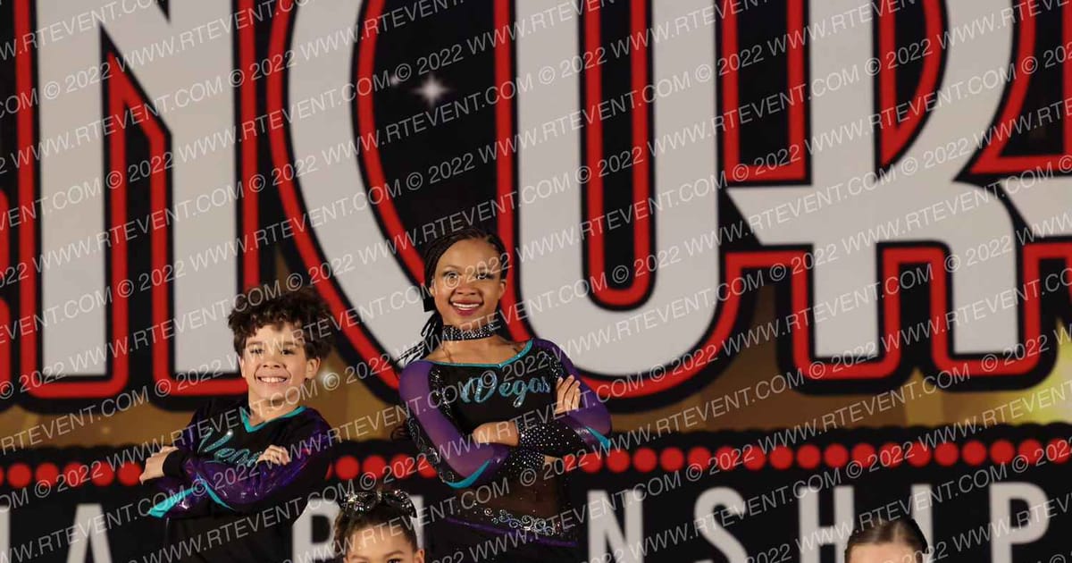 Vegas Cheer Company Sapphire · Encore Las Vegas showdown