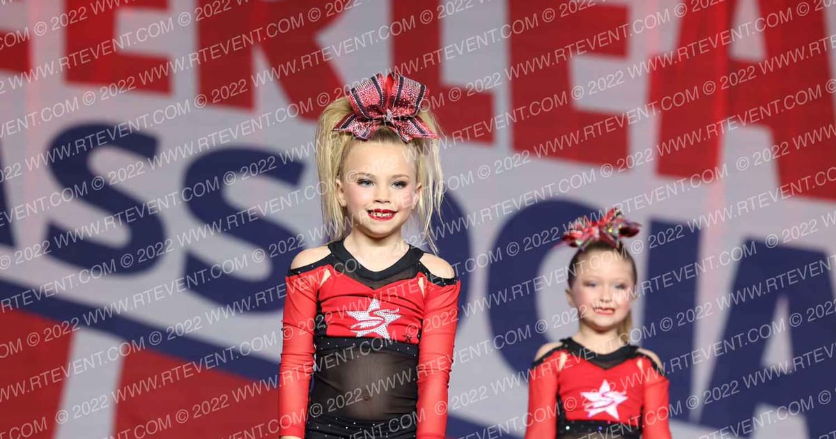 Starstruck Mini Divas · NCA Roseville Showdown
