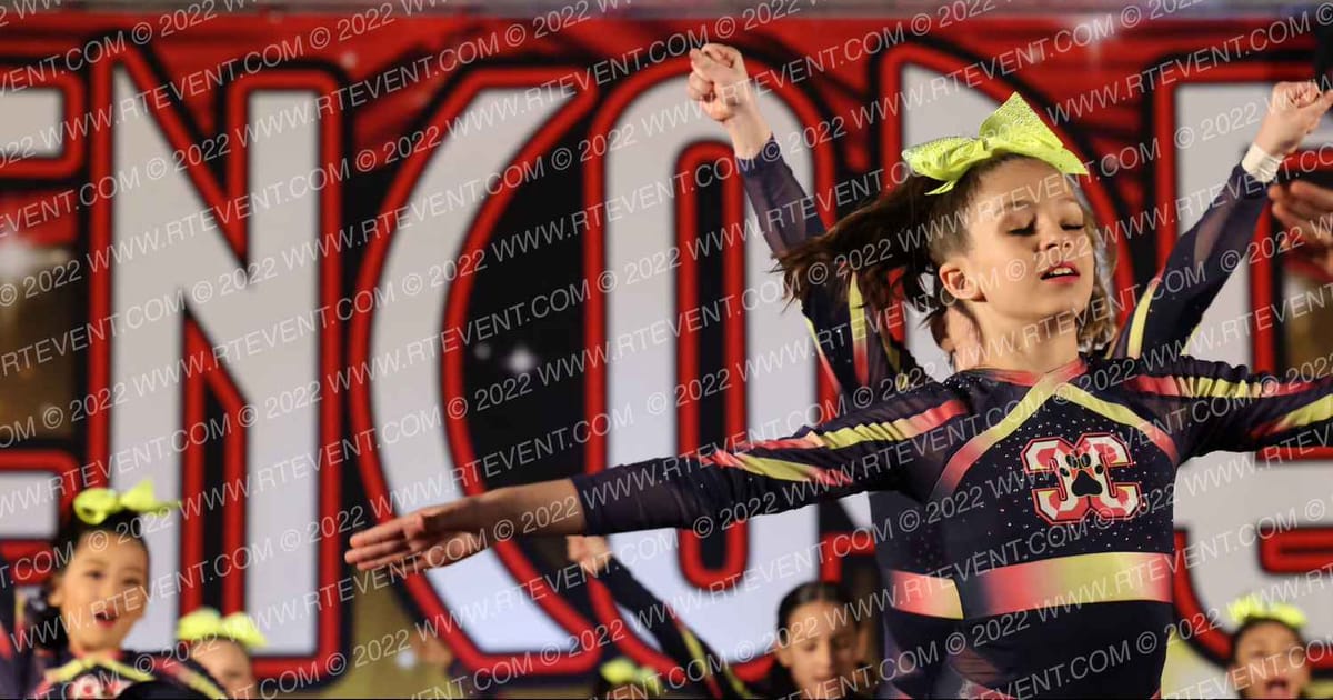 CheerCats LV Neon Kitties · Encore Las Vegas showdown
