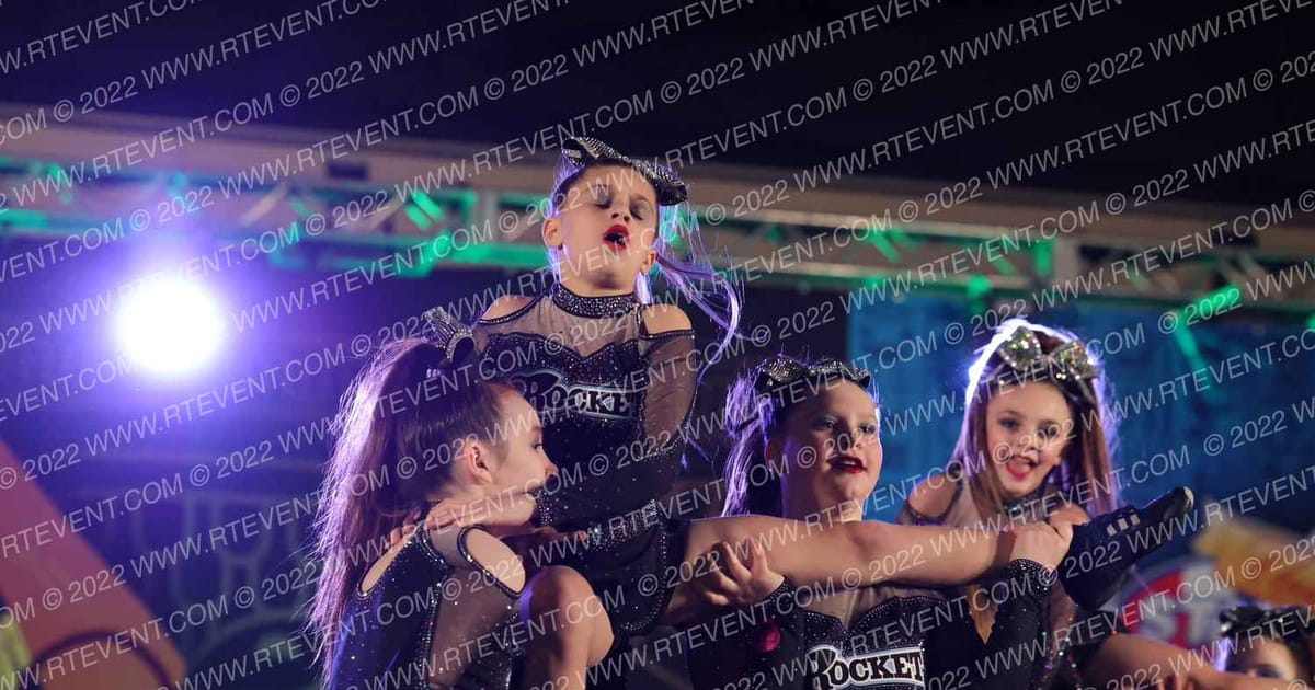 Rocket Cheer Shade · Queen of the Nile Showdown