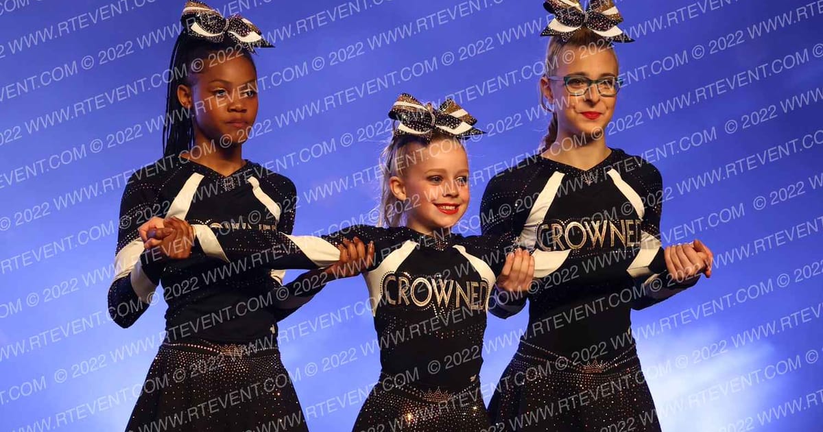 Crowned Elite Athletics Queen Beez · Gold Rush Orlando