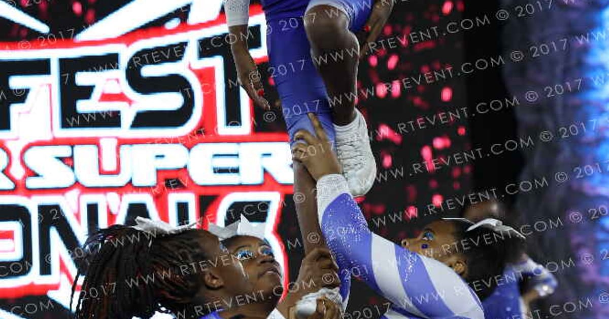 Chi-Town C A T S SHOWSTOPPERS · JAMFest Cheer Super Nationals