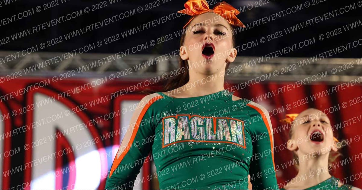 Raglan Coast Cheer Platinum · Encore Las Vegas showdown