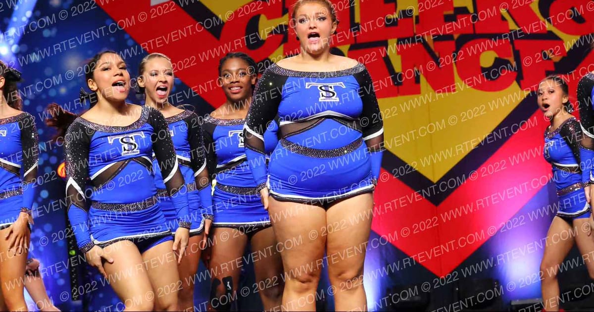 Twist & Shout Edmond Junior Glory · Spirit Sports Kansas City Nationals