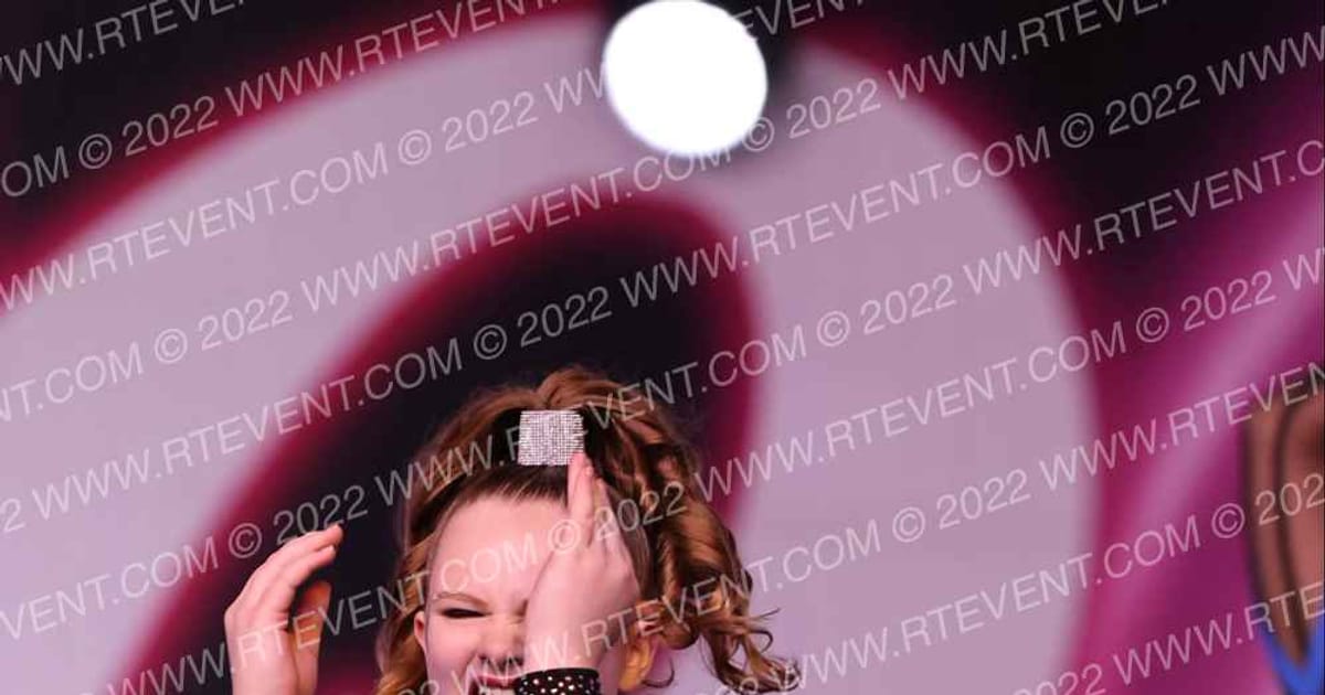 Reign Athletics Frost · COASTAL AT THE COAST