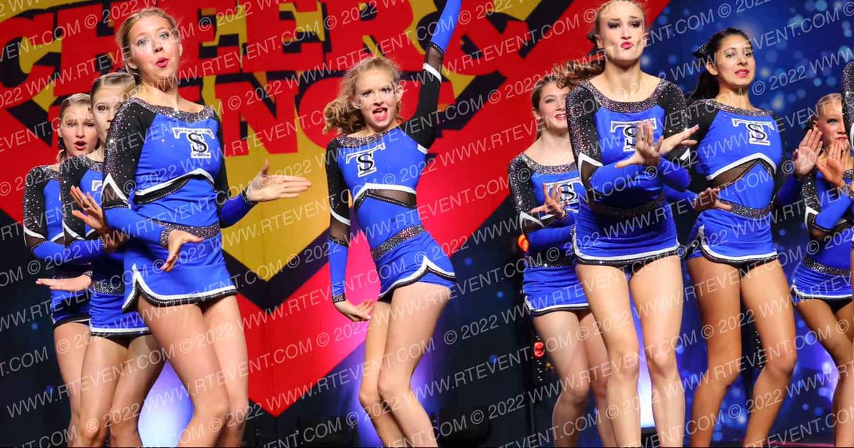 Twist & Shout Edmond Senior Destiny · Spirit Sports Kansas City Nationals