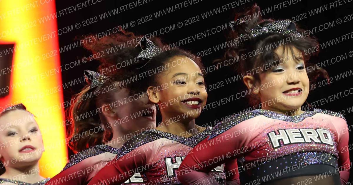 HERO ATHLETICS BOLT · DII Nationals