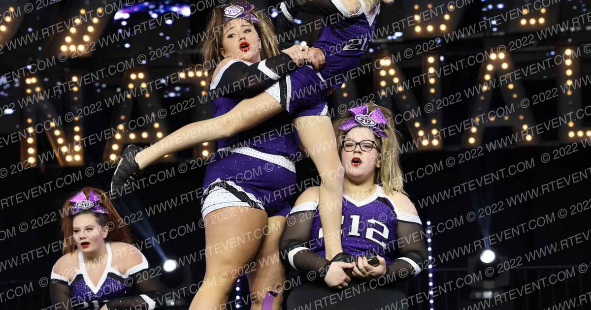 212 ELITE CHEER VENGEANCE · DII Nationals