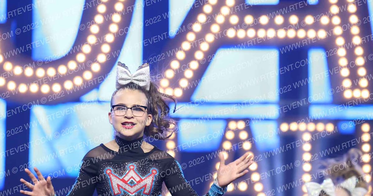 EMPIRE CHEERLEADING REIGN · DII Nationals