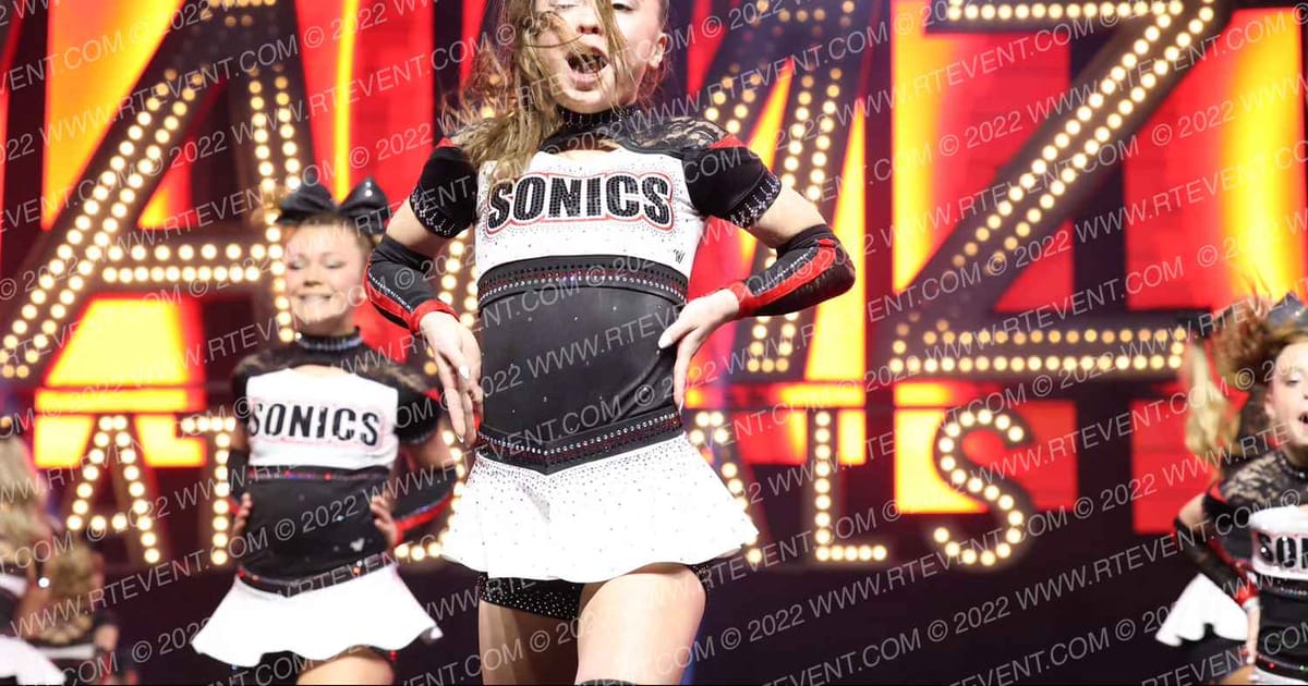 UNIVERSAL SONICS CRUSH · DII Nationals