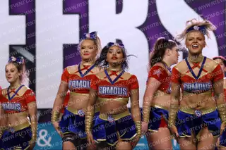 Famous Superstars Gold