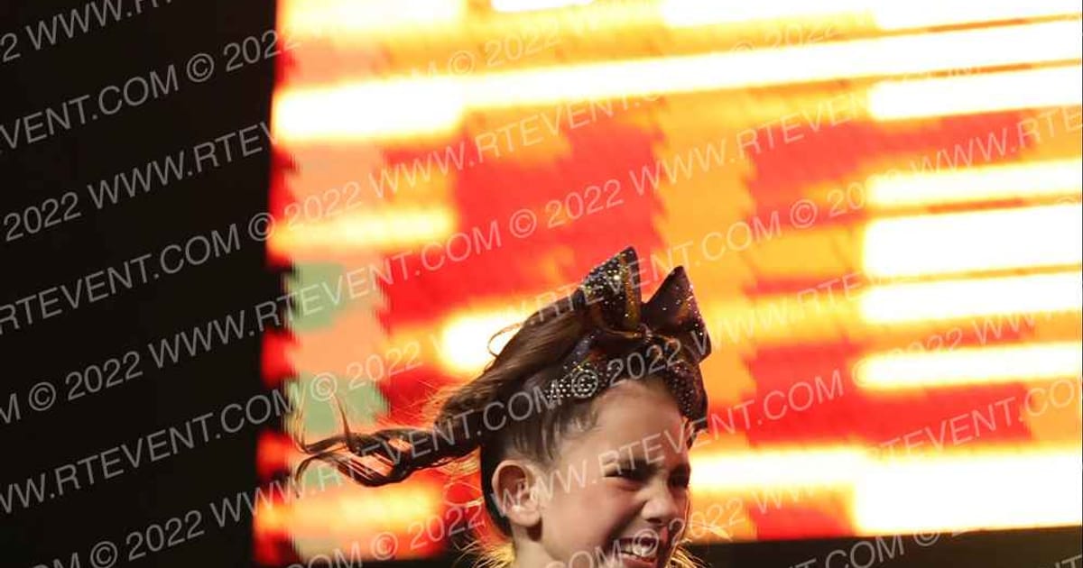 GOLD RUSH ELITE OUTLAWS · DII Nationals
